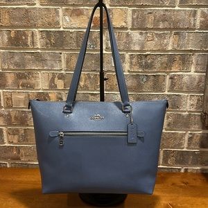 COACH Leather purse- Stone Blue